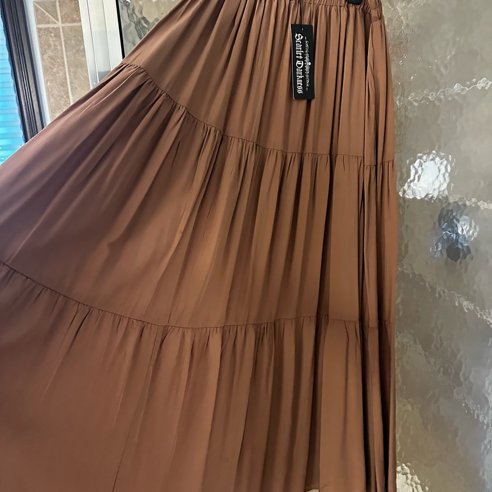Scarlet Darkness NWT Women's TAN Maxi Skirt - Picture 2 of 7